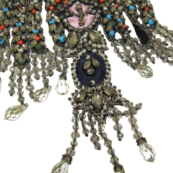 Gucci Resort 2017 Crystal Clip-On Earrings 230mm - Picture 8 of 15